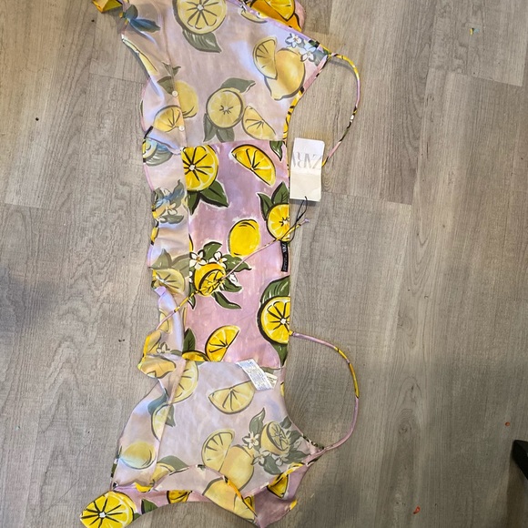 Zara lemon  tank top only xl - Picture 2 of 3
